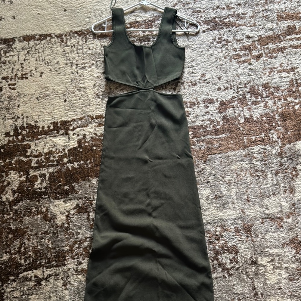 Elegant Olive Green Cut-Out Dress